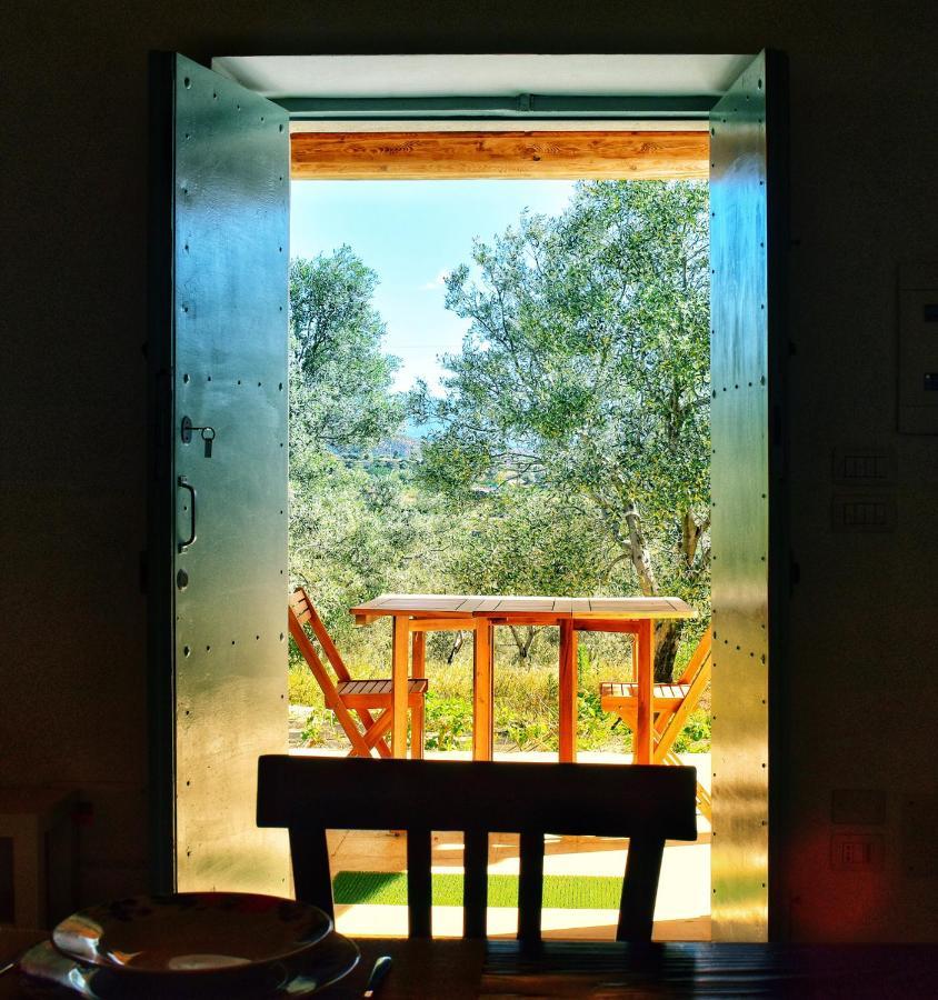 La Casa Del Cancello Di Borgo Carbone Locri Zewnętrze zdjęcie